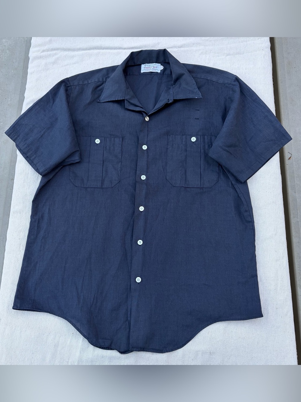 Vintage 70s Conqueror Permanent Press Luxury Poplin Navy Button Down Shirt